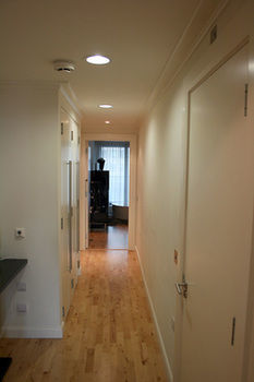 Canary Wharf Waterfront Apartment *